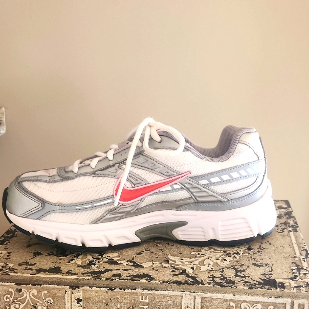 Nike White and Gray Sneakers with Pink Swoosh